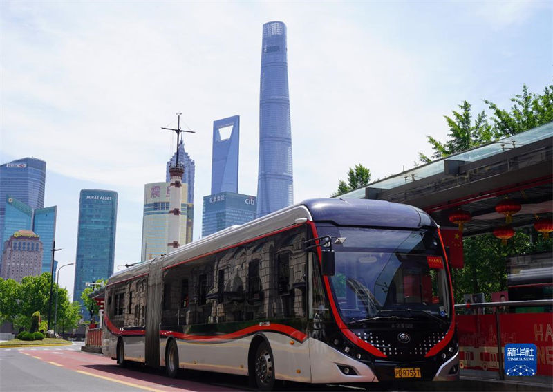 Shanghai retoma circula??o dos transportes públicos