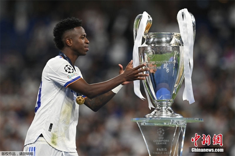 Real Madrid vence Liverpool em final adiada e conquista 14o título da Liga dos Campe?es