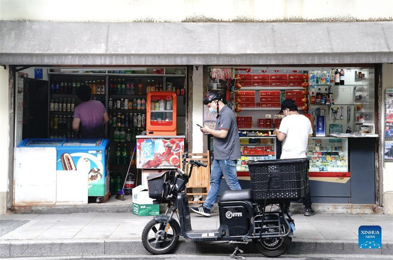 Galeria: Shanghai retorna à normalidade após período de confinamento