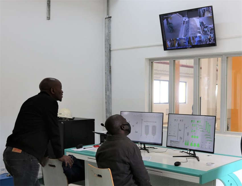 Zambia inaugura usinas de moagem financiadas pela China