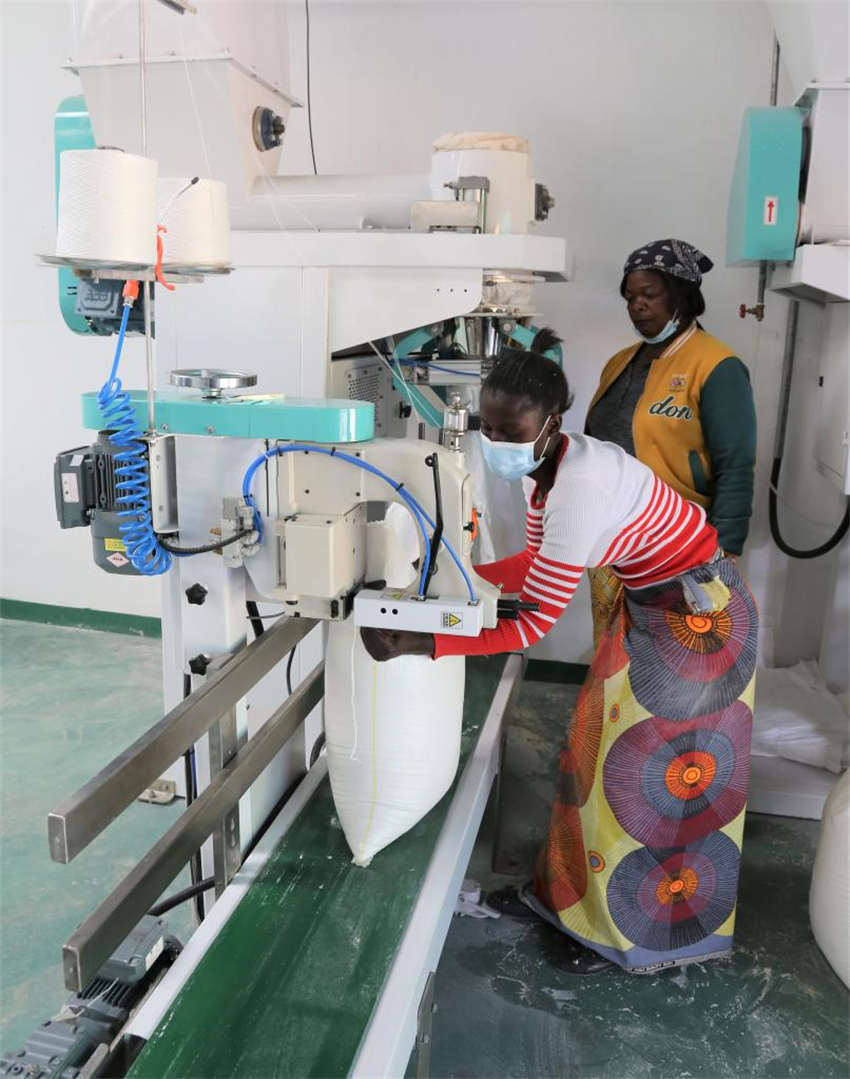 Zambia inaugura usinas de moagem financiadas pela China