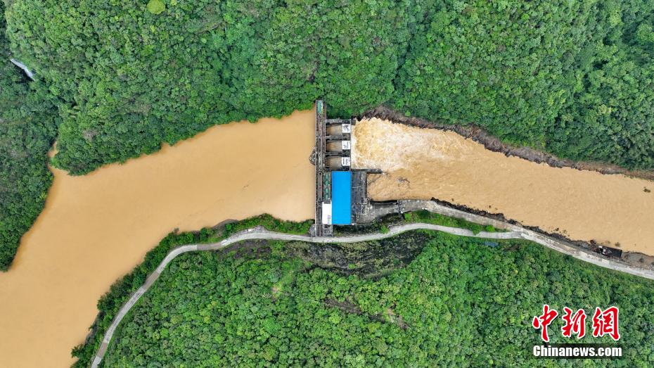 Jiangxi: fortes chuvas atingem Chongyi