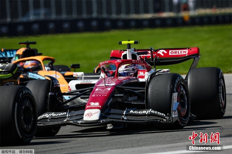 Piloto chinês Zhou Guanyu bate seu melhor recorde de F1