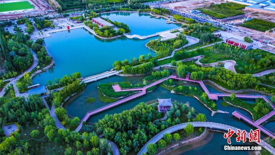 Galeria: paisagem desértica em 