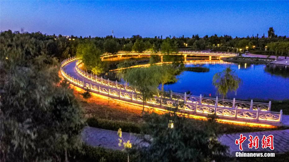 Galeria: paisagem desértica em 