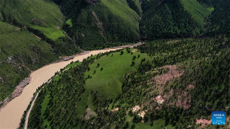 China: panorama de Sanjiangyuan, Qinghai 
