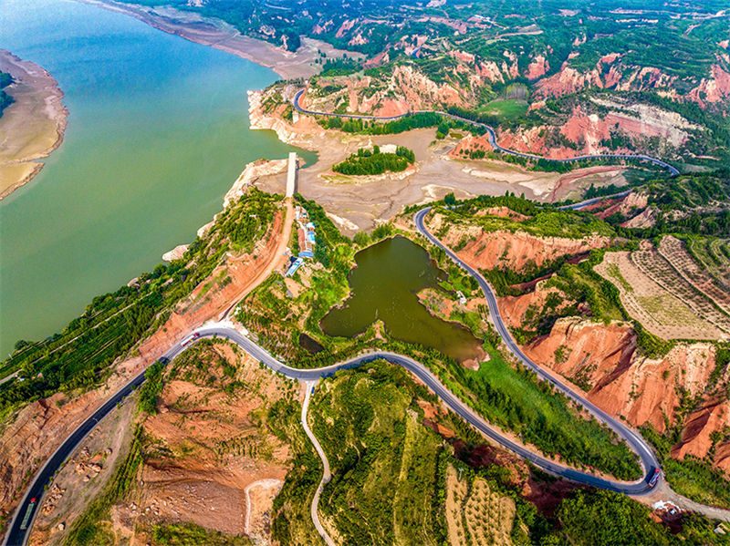 Shanxi: paisagem pitoresca nas margens do rio Amarelo 