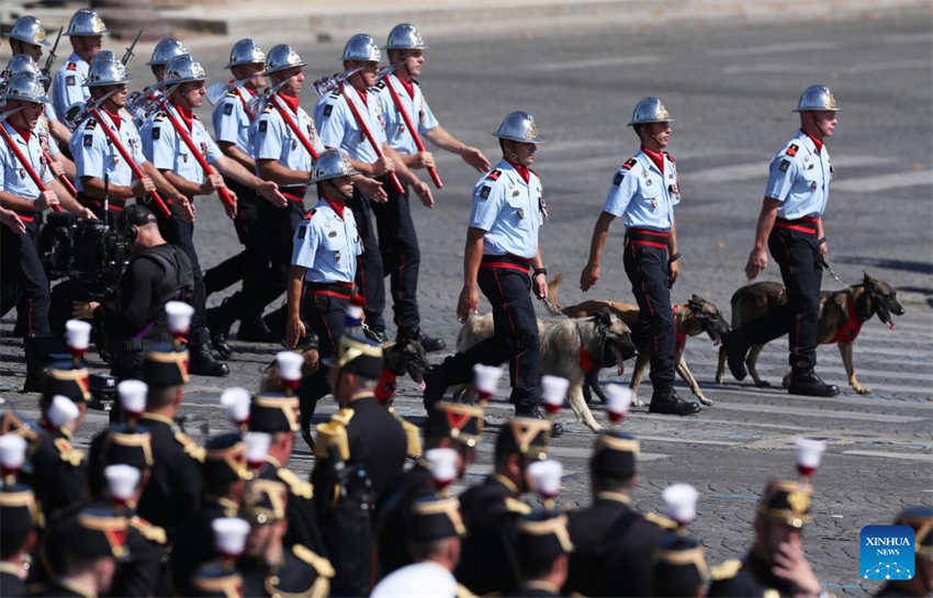 Fran?a celebra Dia da Bastilha