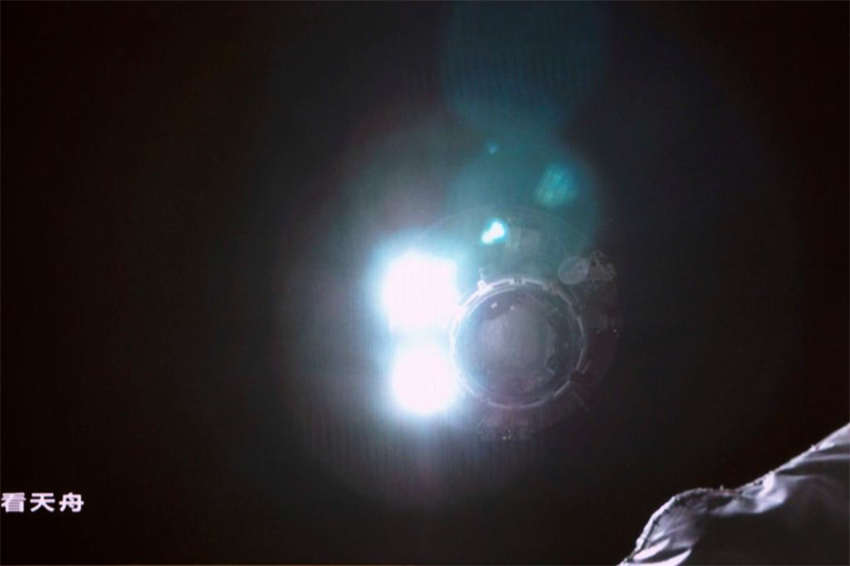 Aeronave de carga chinesa Tianzhou-3 separa-se do conjunto da esta??o espacial