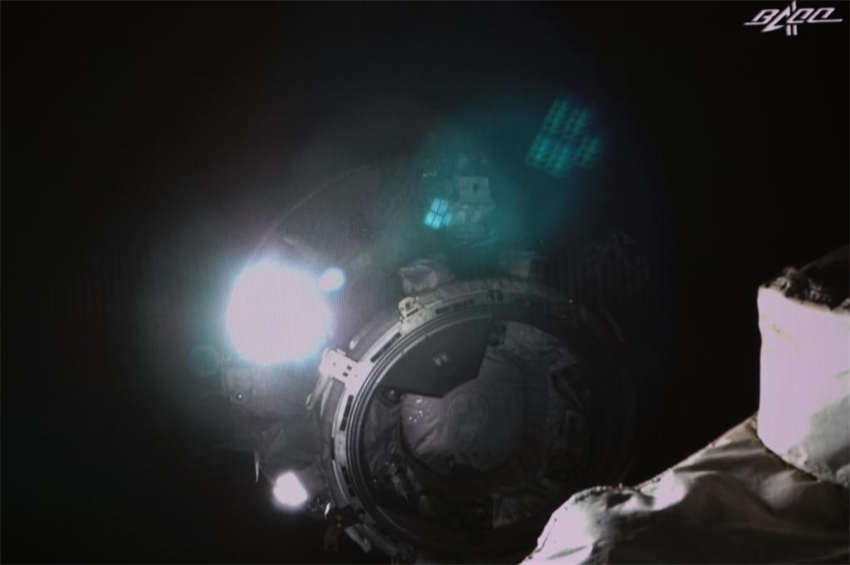 Aeronave de carga chinesa Tianzhou-3 separa-se do conjunto da esta??o espacial