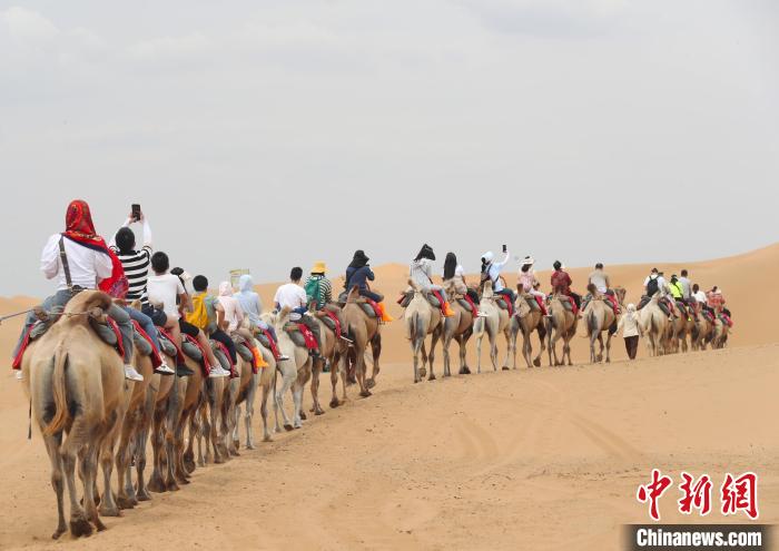 Ningxia inicia temporada dourada de turismo do ver?o