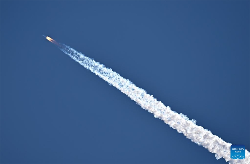 China lan?a primeiro módulo de laboratório da esta??o espacial