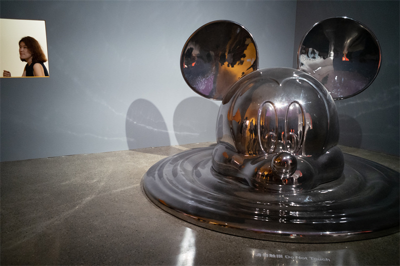 Beijing realiza exposi??o de arte 