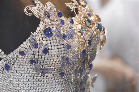 Jóias em destaque na 2a Exposi??o Internacional de Produtos de Consumo da China