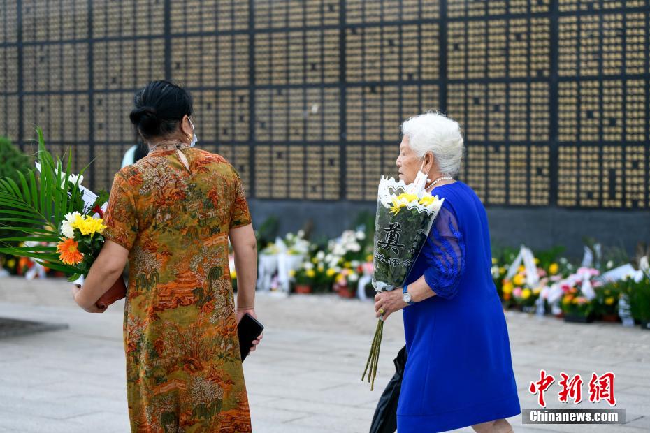 Assinalado 46o aniversário do terremoto de Tangshan