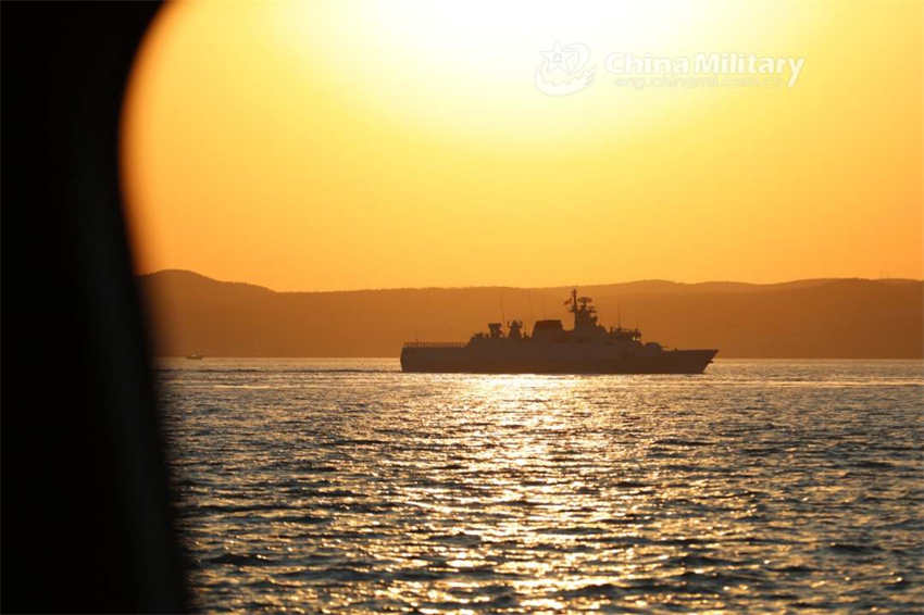 Militares chineses iniciam exercícios no Mar Amarelo