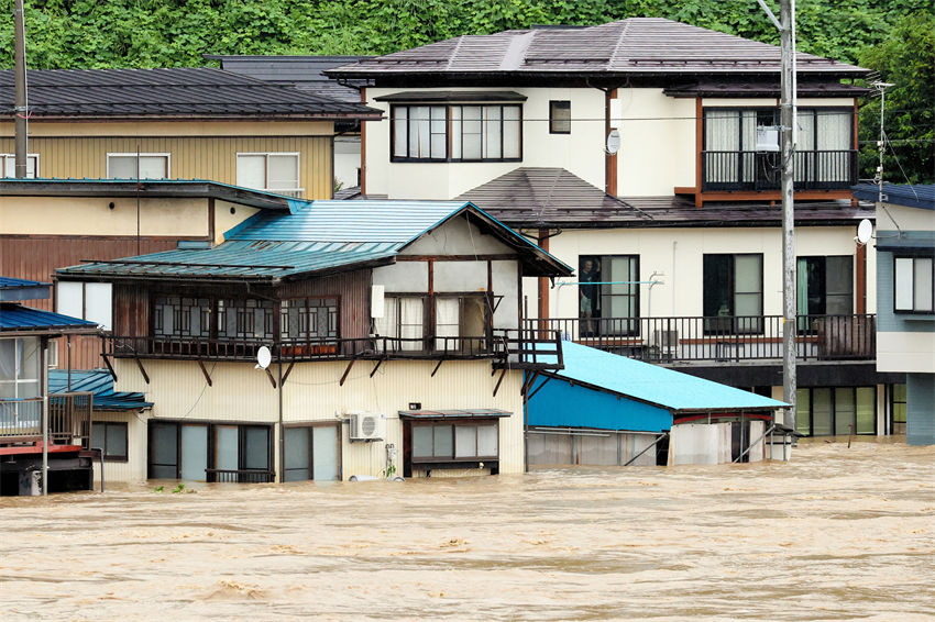 Fortes chuvas atingem regi?es do Jap?o