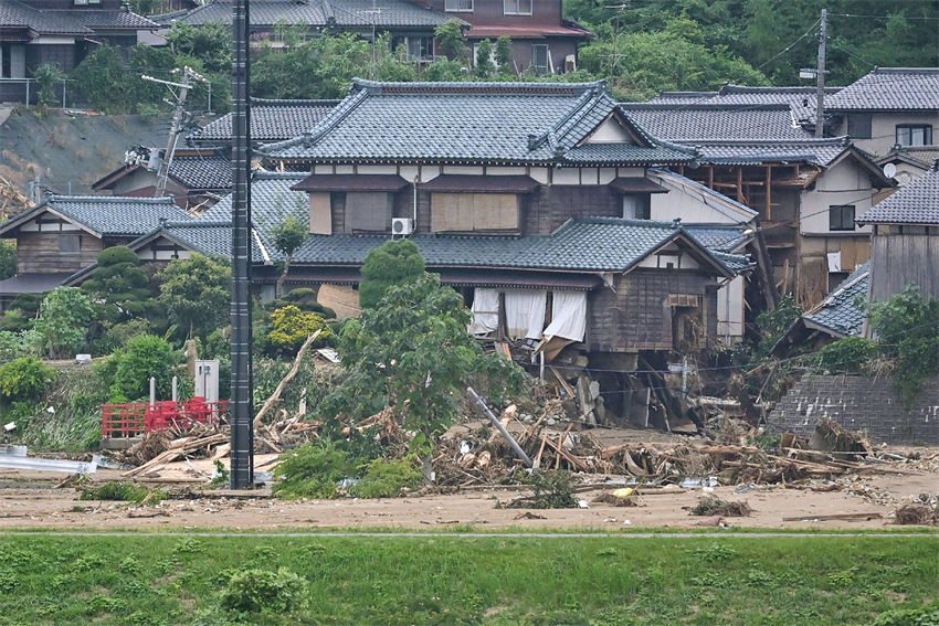 Fortes chuvas atingem regi?es do Jap?o