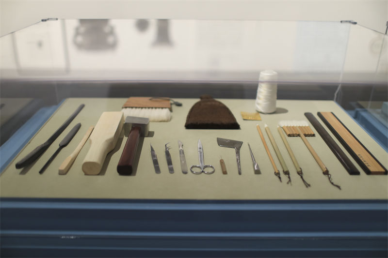 Exposi??o de preserva??o de relíquias culturais é inaugurada no Museu Nacional da China