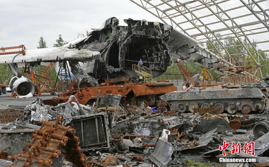 Maior avi?o do mundo Antonov An-225 da Ucrania é completamente destruído