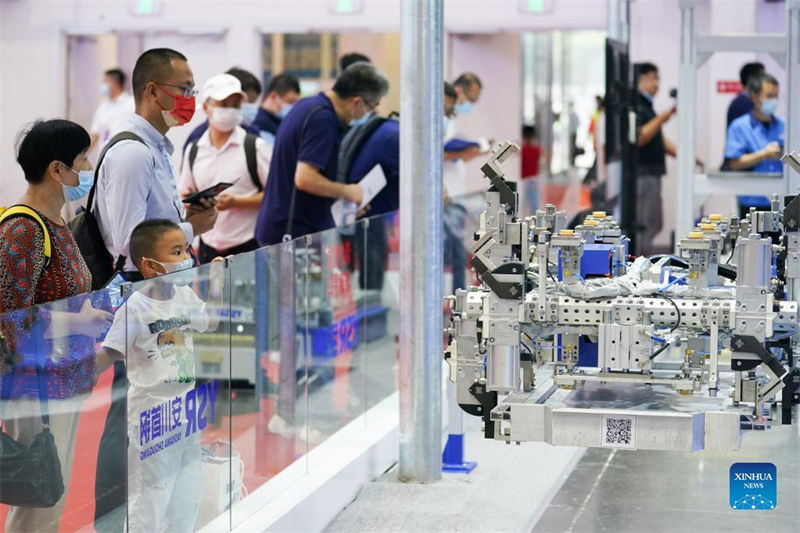 Beijing realiza Conferência Mundial de Rob?s de 2022 