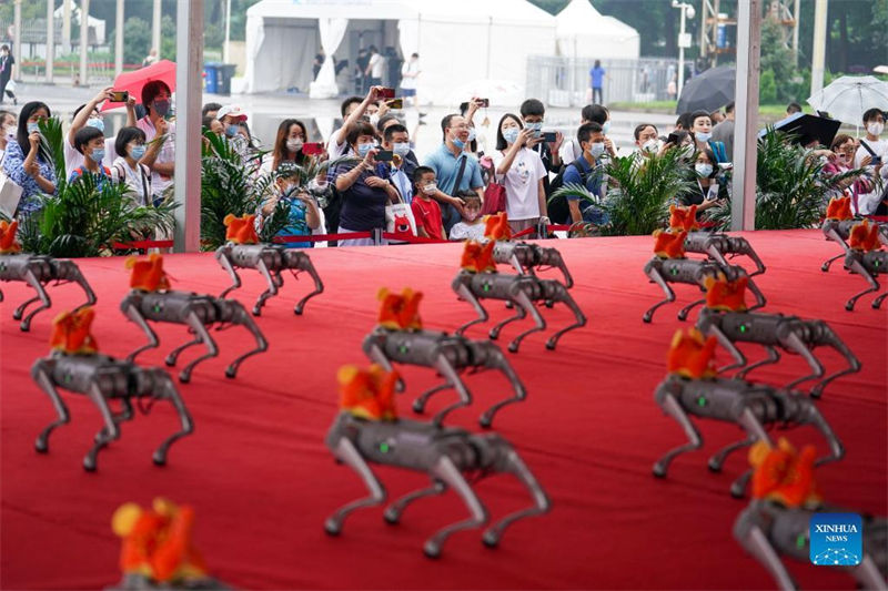 Beijing realiza Conferência Mundial de Rob?s de 2022 