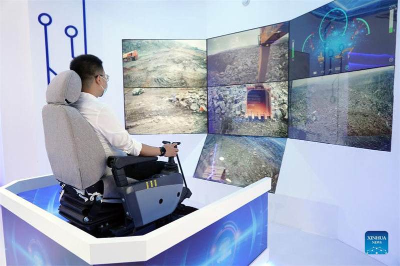 Beijing realiza Conferência Mundial de Rob?s de 2022 