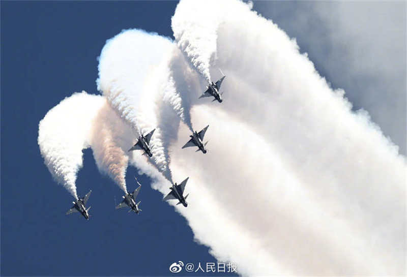 Jilin: For?a Aérea da China organiza atividade pública e exposi??o de avia??o em Changchun