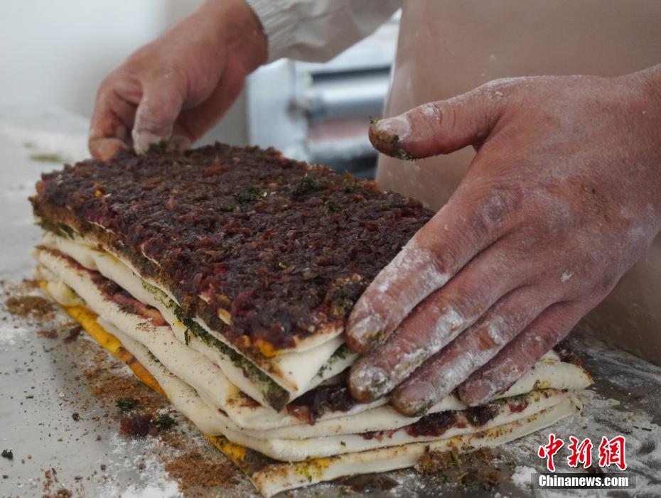 Lanzhou: tradicional bolo da lua mostra habilidades tradicionais 