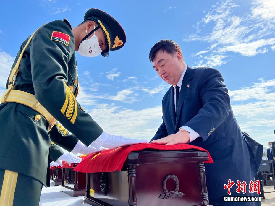 Nono lote de restos mortais de soldados chineses na Guerra da Coreia s?o devolvidos à China