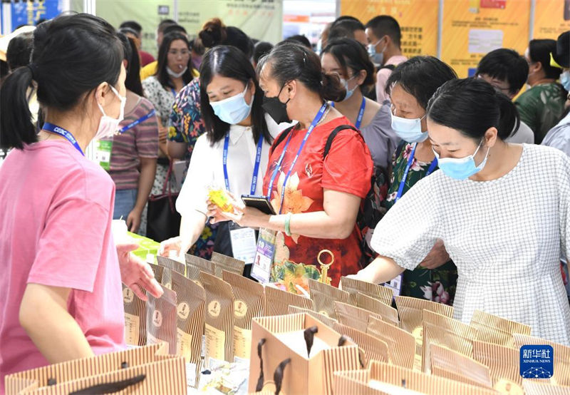 Especialidades da ASEAN vendidas na 19a China-ASEAN Expo