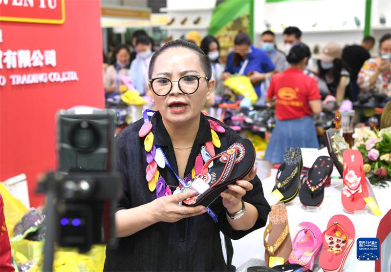Especialidades da ASEAN vendidas na 19a China-ASEAN Expo