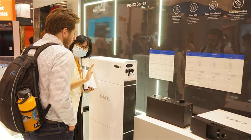 Empresas chinesas de energia limpa s?o destaque em principal feira da América do Norte