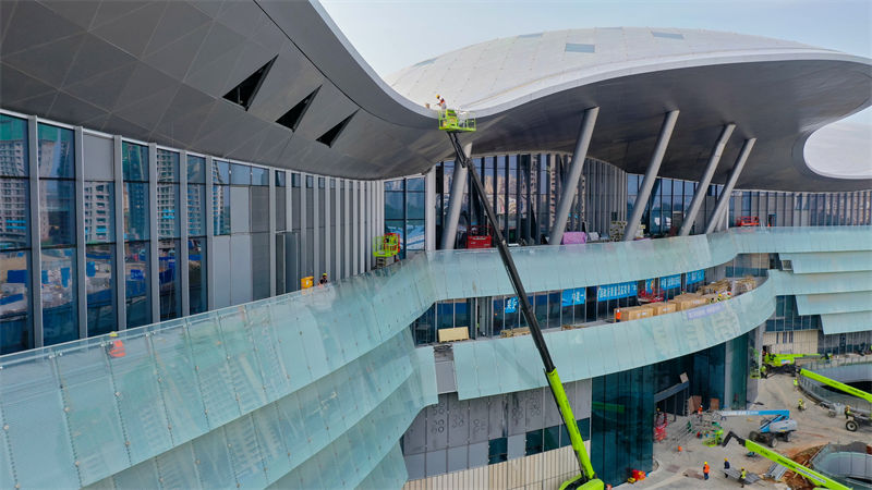 Hainan: constru??o do projeto da International Duty Free City está em andamento