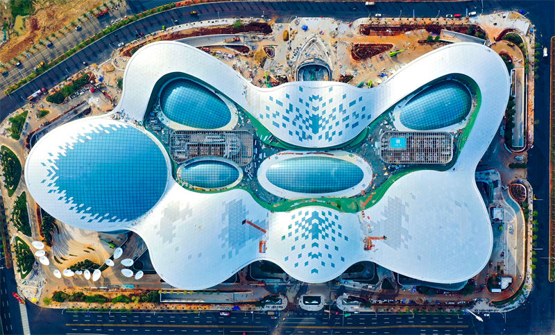 Hainan: constru??o do projeto da International Duty Free City está em andamento