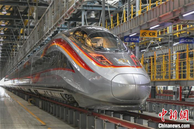 Novo trem-bala inteligente Fuxing será colocado em circula??o