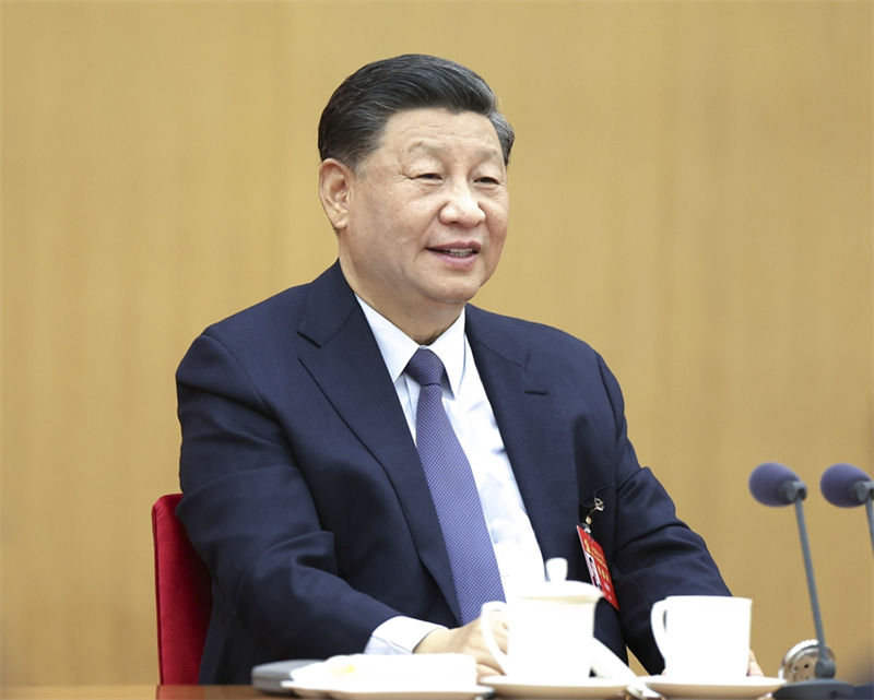 (Congresso do PCCh) Xi Jinping pede aos chineses que se unam com uma mente para realizar revitaliza??o nacional