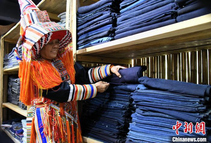 Guangxi: oficina populariza bordado de etnia Yao de patrim?nio cultural imaterial 