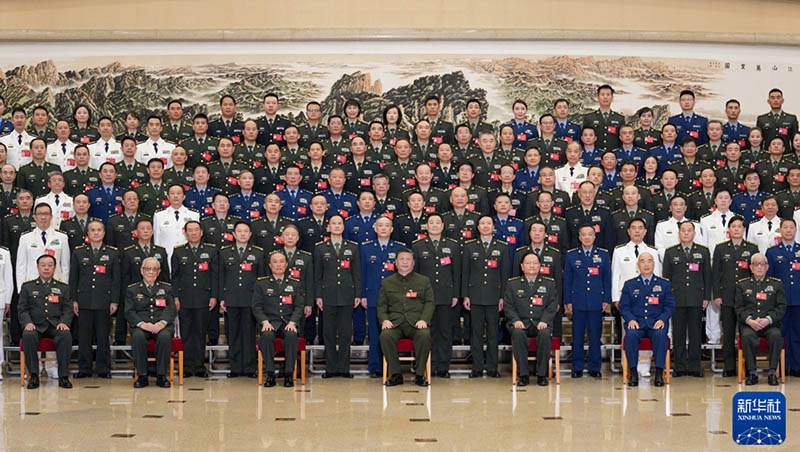 Xi Jinping enfatiza a implementa??o de princípios orientadores do congresso-chave do Partido nas for?as armadas