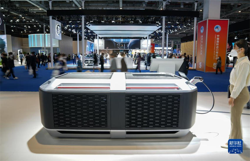 Galeria: solu??es verdes se destacam na área de exposi??o de automóveis da 5a CIIE