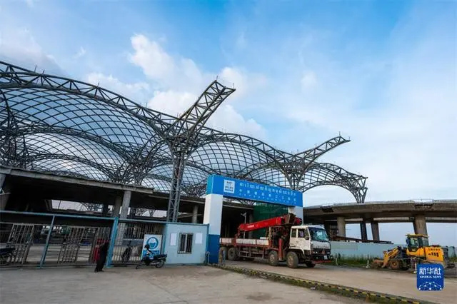 Camboja: projeto de constru??o chinesa do novo aeroporto de Phnom Penh prossegue no sul da capital