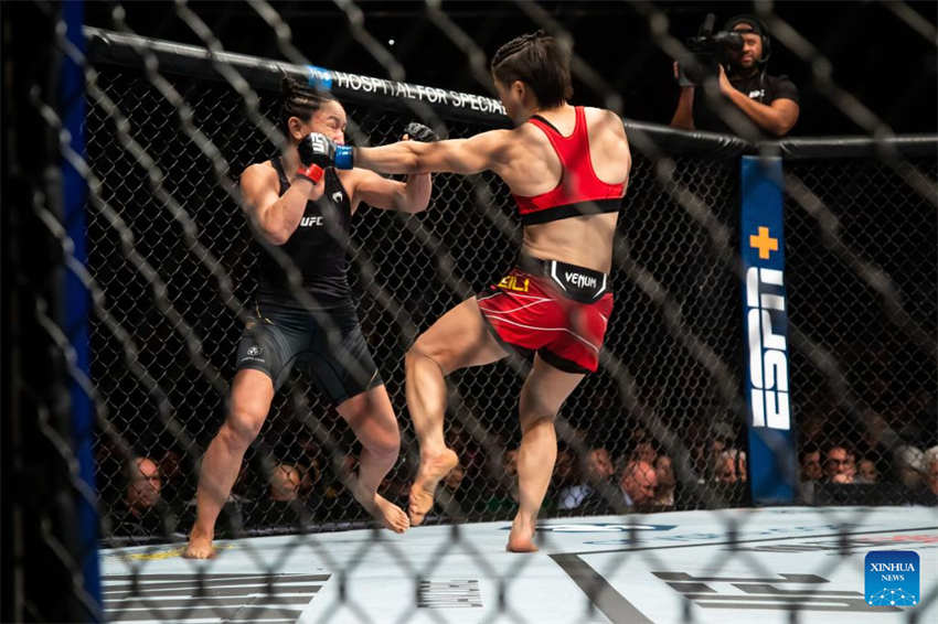 Zhang Weili reconquista cintur?o no UFC 281