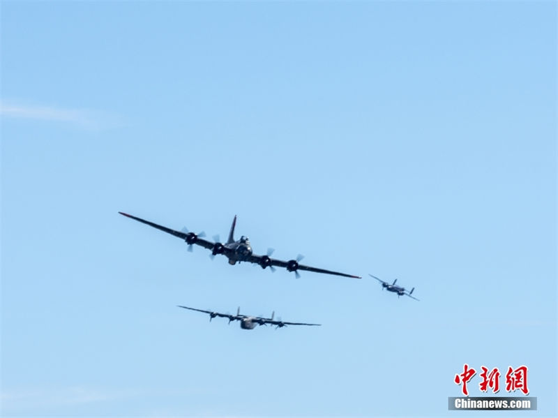 EUA: 6 pessoas morrem em acidente durante espetáculo aéreo no Texas