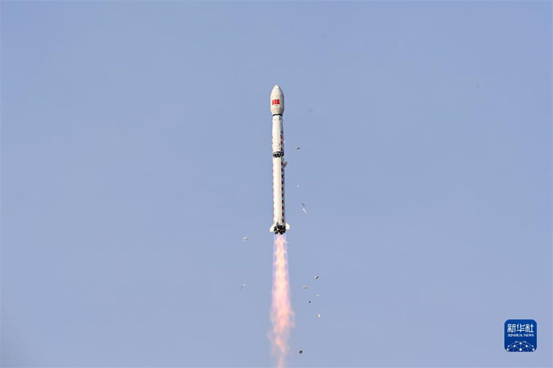 China lan?a satélite de sensoriamento remoto com sucesso