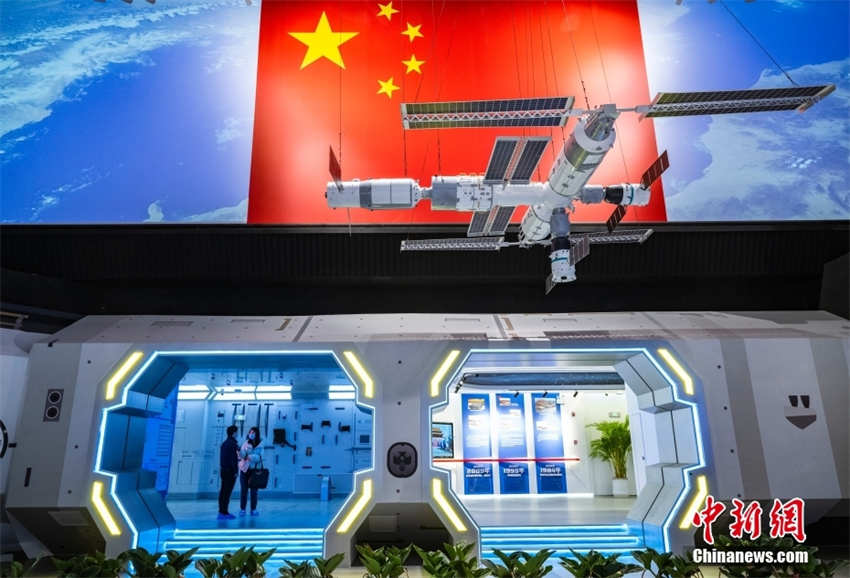 Museu Espacial da China reabre após atualiza??o