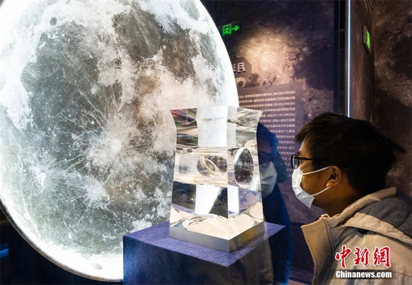 Museu Espacial da China reabre após atualiza??o