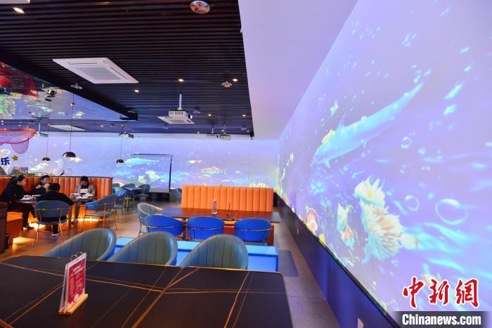 Galeria: restaurante com rob? em Fujian