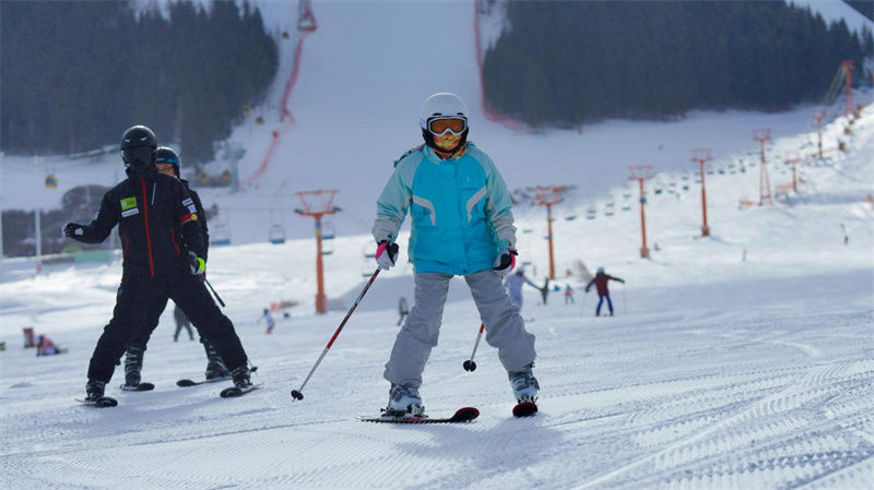 20o Festival de Gelo e Neve da Rota da Seda de Urumqi é inaugurado