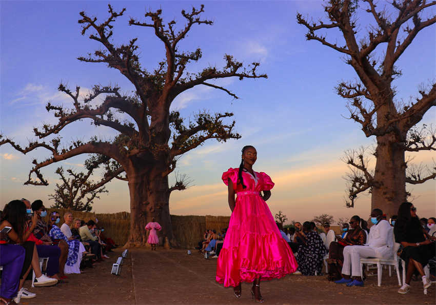 Lista de vencedores do primeiro Prêmio da Rota da Seda para a Comunica??o Internacional é divulgada
