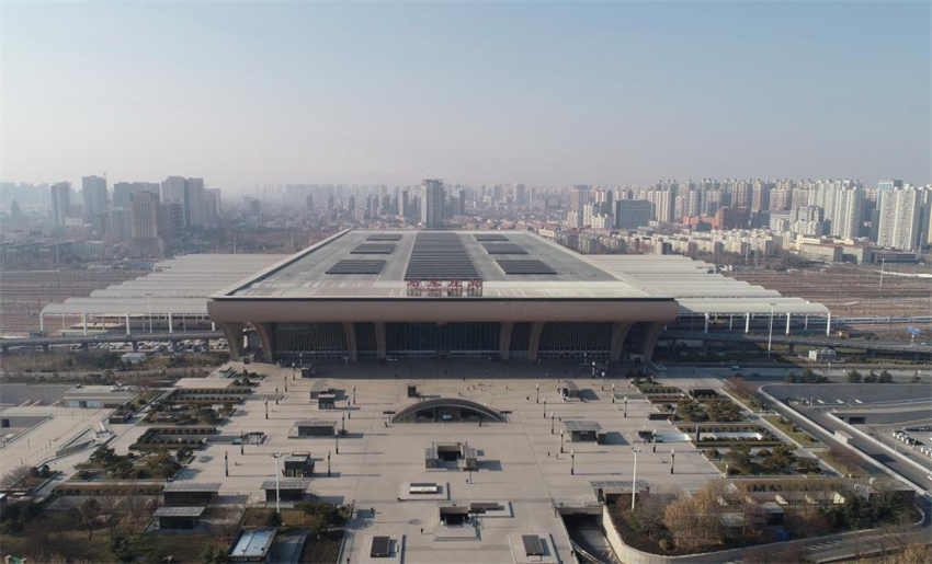 Ferrovia de alta velocidade Beijing-Guangzhou lidou com 1,69 bilh?o de viagens de passageiros em 10 anos